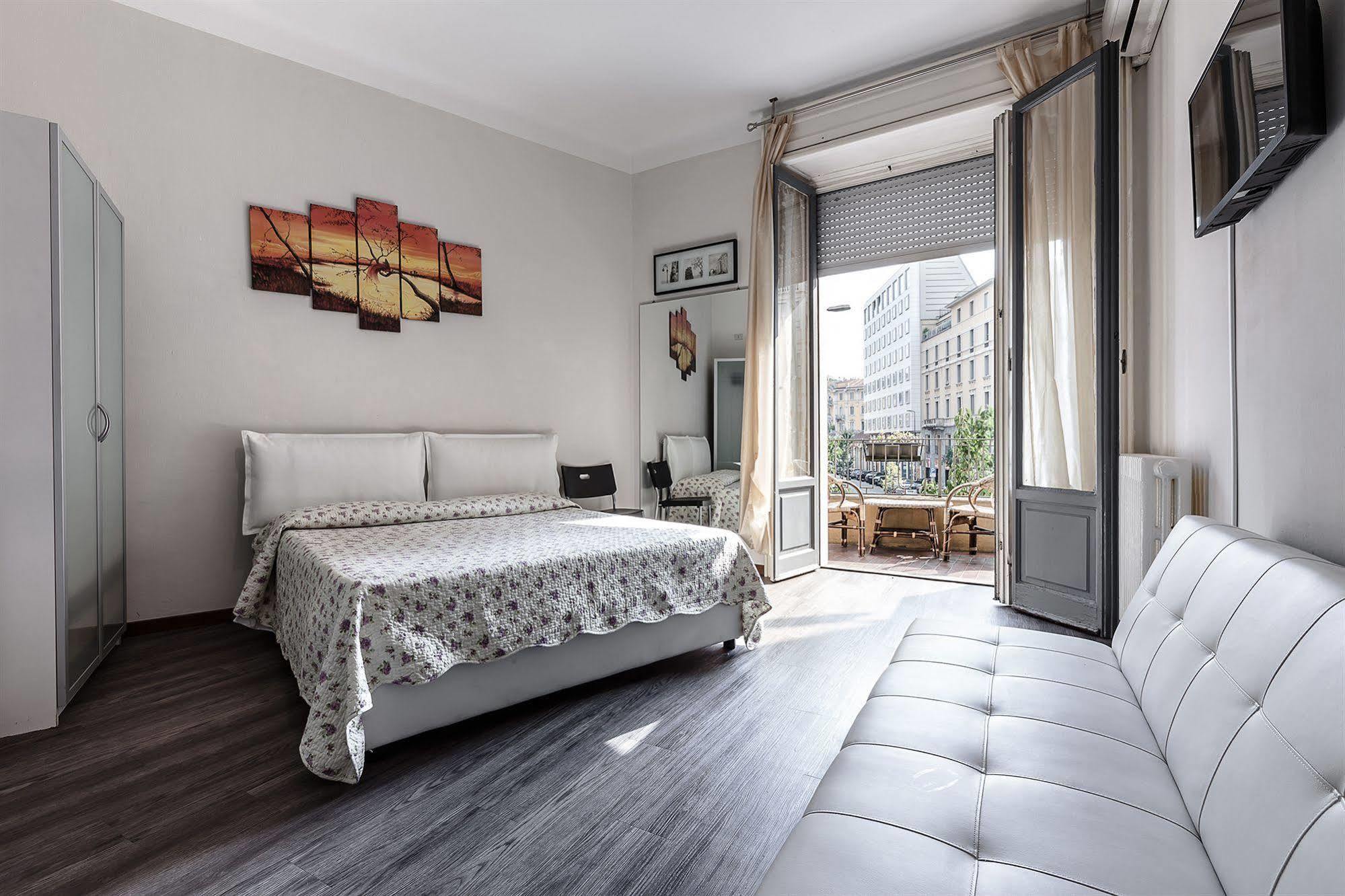 Baldassarre Milan Extérieur photo